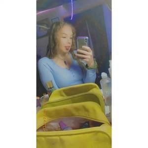 Meet your Posher, Jasmine